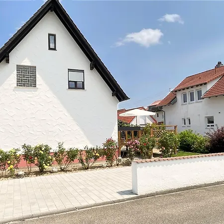 Zentral Ulm - Allgaeu - Legoland Mit E-ladestation Apartment